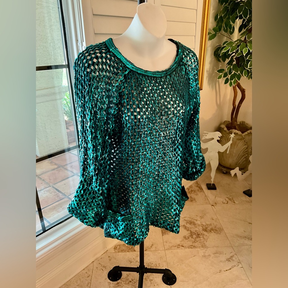 Gorgeous Nieman Marcus Aqua Sequin Long Sleeve Tunic Top Size Small Vintage